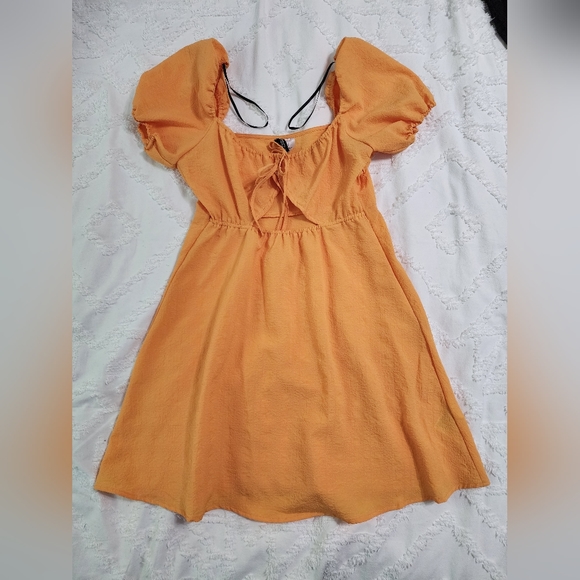 H&M Yellow Dress - Picture 2 of 6